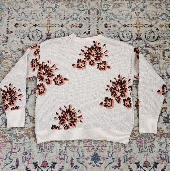 Knox Rose Cable Knit Floral Cream Sweater, size XSmall - Picture 3 of 11